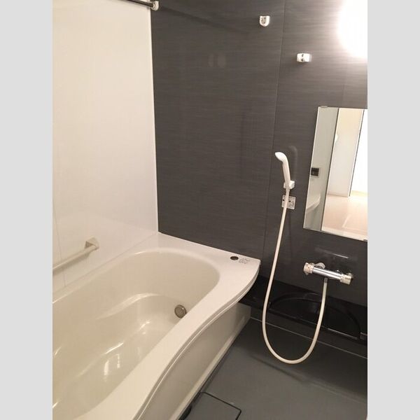 マロン・ヴローニュ205号室 お風呂