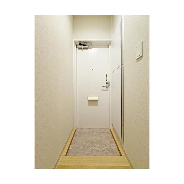 ジュネス小日向101号室 玄関