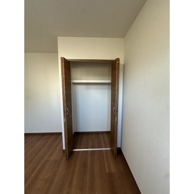 コントレイルⅡ105号室 内観