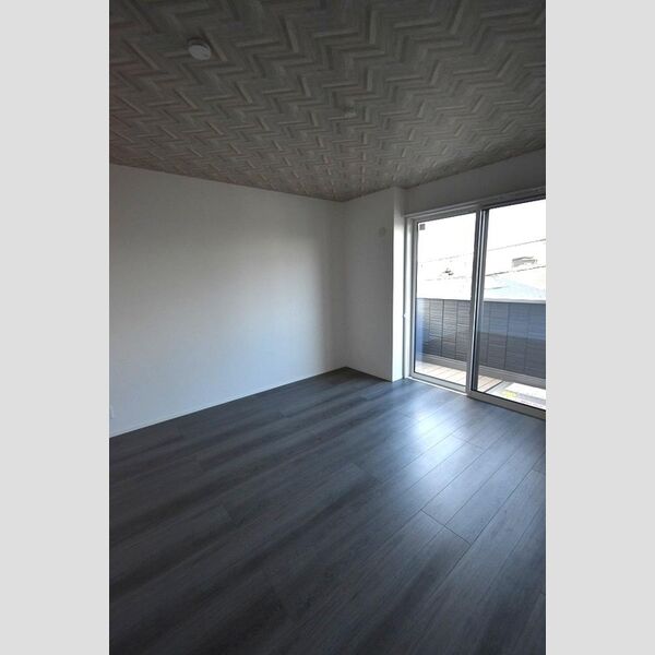 コンフォール町田市中町302号室 洋室8.2帖