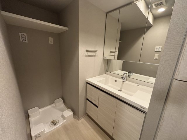 びゅうリエットグラン新宿戸山407号室 洗面