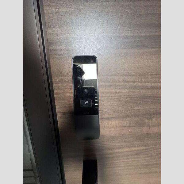 セレスティア細田B202号室 スマートロック