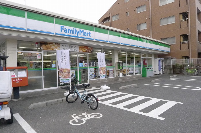 ステージファースト板橋桜川 ファミリーマート桜川三丁目店