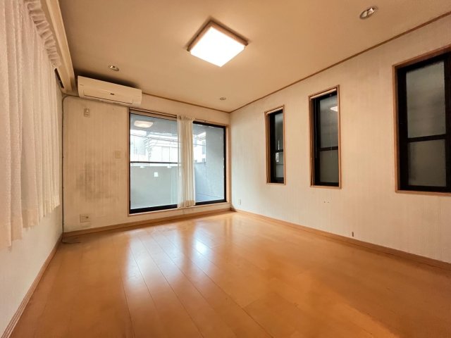 大塚5丁目戸建 リビング