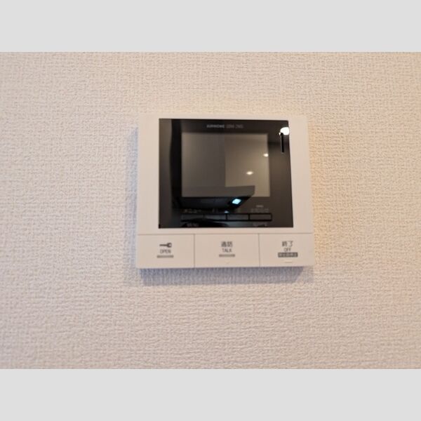 D Paina 神大寺105号室 モニター付インターホン