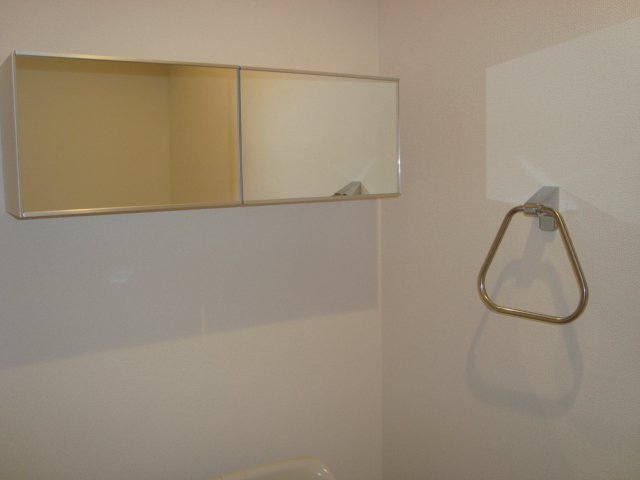 オリーヴ トイレ戸棚