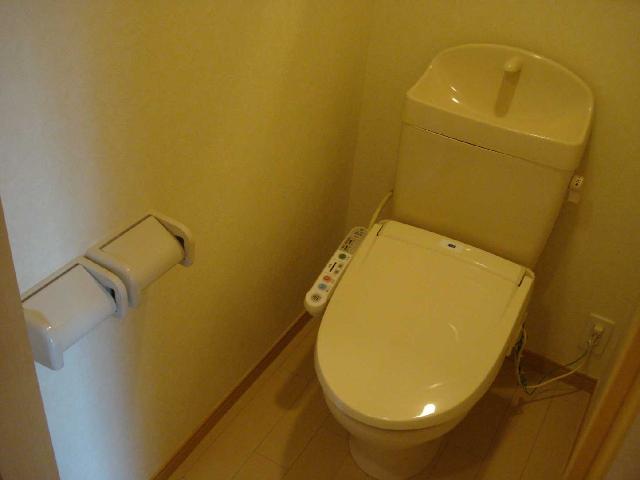 ＧＵＮ’ｓ　Ｈｏｕｓｅ　-ガンズ ハウス- シャワー付きトイレ