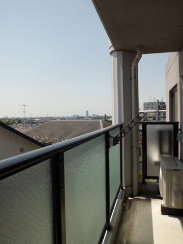 メゾン北寺尾 バルコニー