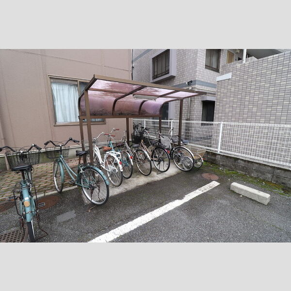 メゾンファミール ★駐輪場★