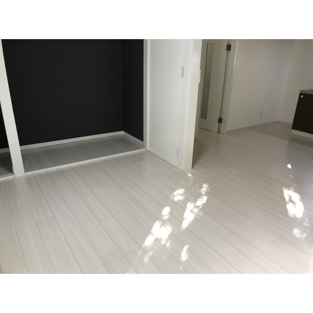 鎌倉ピュアハイム103号室 リビング