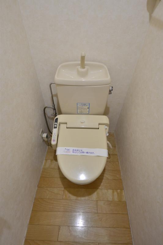 モジュロール都立家政3階 玄関