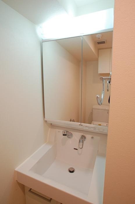 ステージファースト上北沢3階 洗面