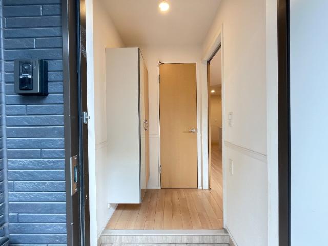 エストレヤ 玄関