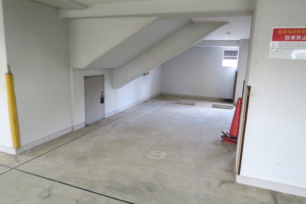 T’s garden都筑ふれあいの丘 駐車場