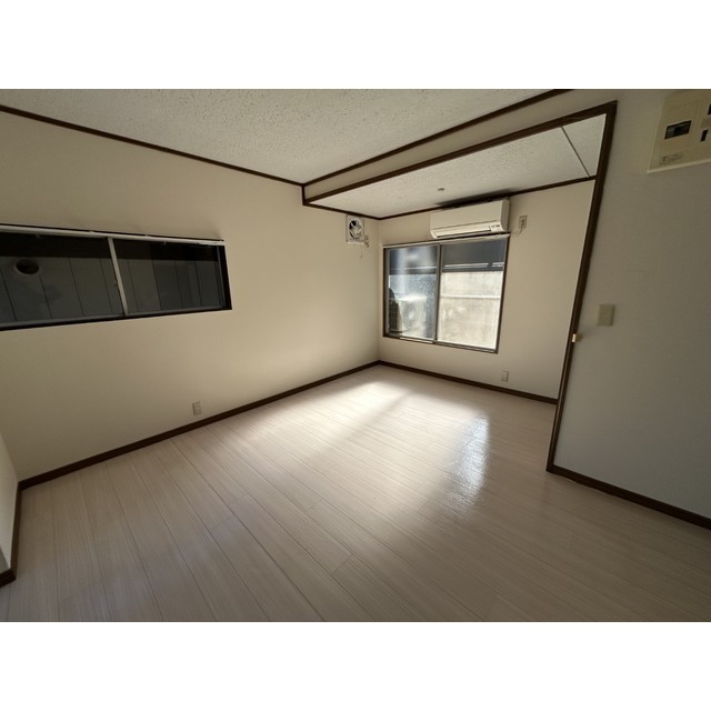 プラウ鳩ヶ谷 リビング