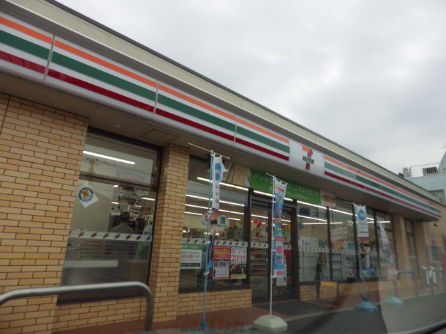 オークパレス高幡0203号室 【コンビニエンスストア】セブンイレブン日野高幡橋南店まで178ｍ