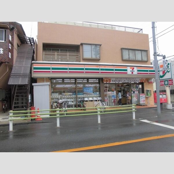 ドルフクレセント 参番館202号室 セブンイレブン高砂店まで206m
