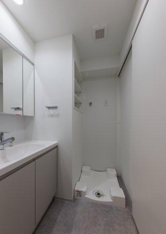 SYFORME NISHI-SUGAMO304号室 ※同タイプ参考写真です、色味が異なる可能性がございます。