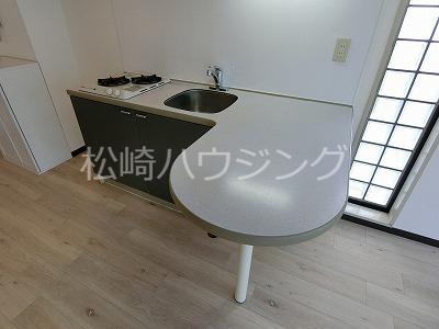 プラスＯＮＥ2階 キッチン