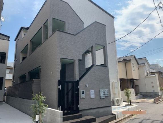 ラ・ルーチェ与野3階 外観