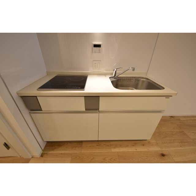 グランパセオ代々木上原B104号室 内観