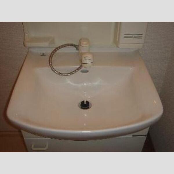 マースピア301号室 洗髪洗面化粧台