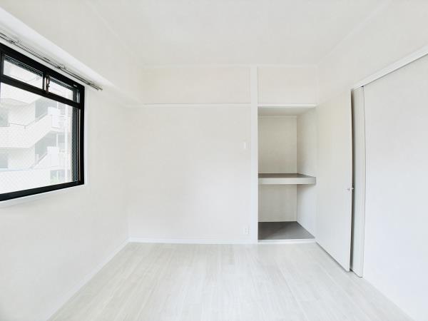 シャルム・Ｋ・カーサ2階 リビング