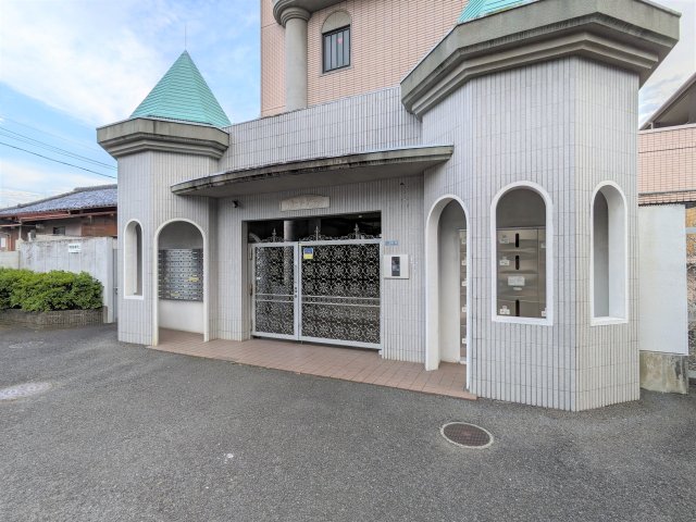 メゾンドプランタン305号室 エントランス