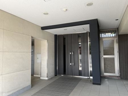 フィーカ牛込柳町2階 エントランス