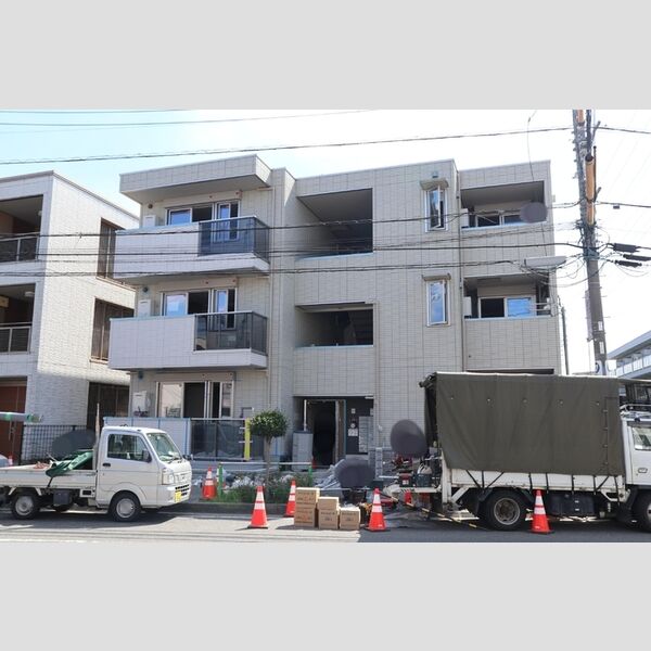 ラポーム北戸田302号室 建物外観