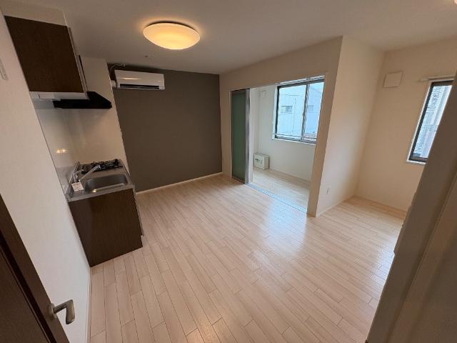 シャンティ・クラ リビング