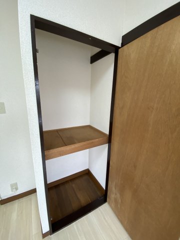 レモンホームⅢ 収納