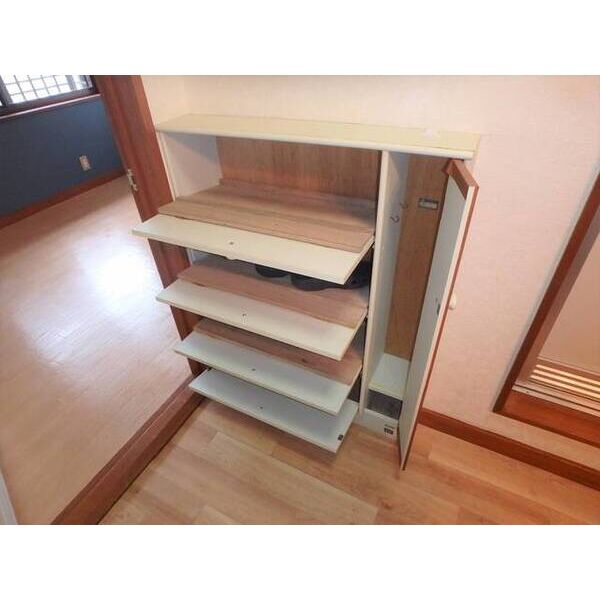 Wildcat立川 玄関