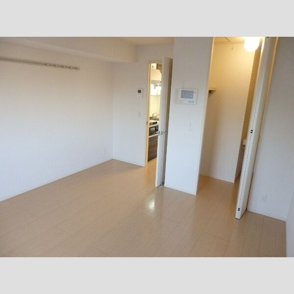 clochett et soleil (クロシェット エト ソレイユ)　 洋室