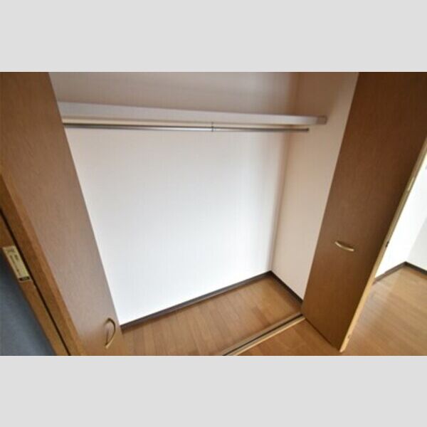 リビングタウン厚木101号室 同建物別部屋の参考画像