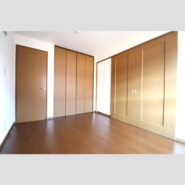 スクエアガーデン　B102号室 洋室6帖