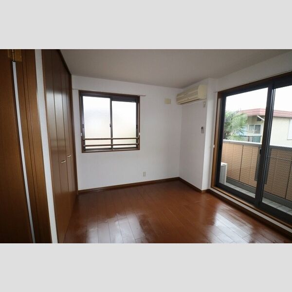 シャレー馬橋 居室