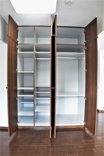 Ｔ’ｓ　ｇａｒｄｅｎ稲城4階 収納