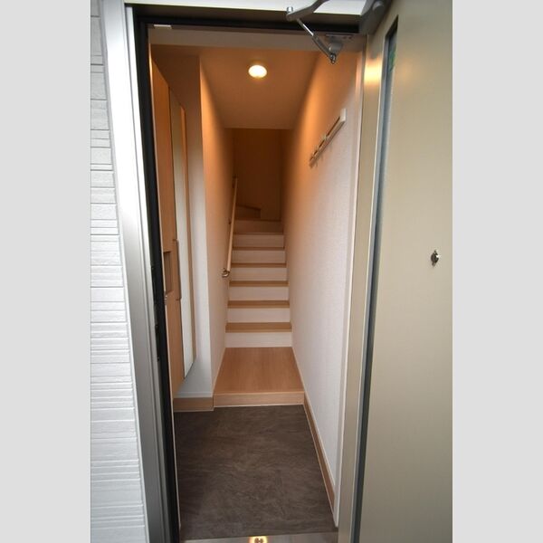 ピアチェーレ 玄関