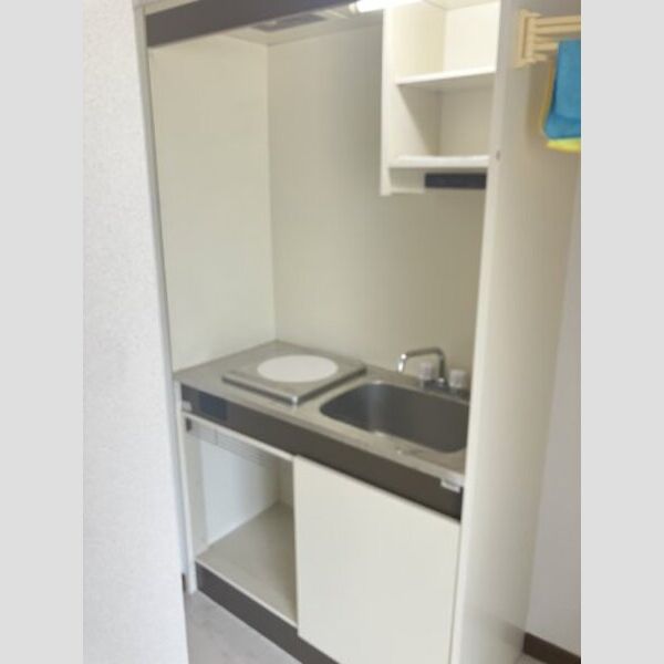 パークハイツ桜ヶ丘202号室 キッチン