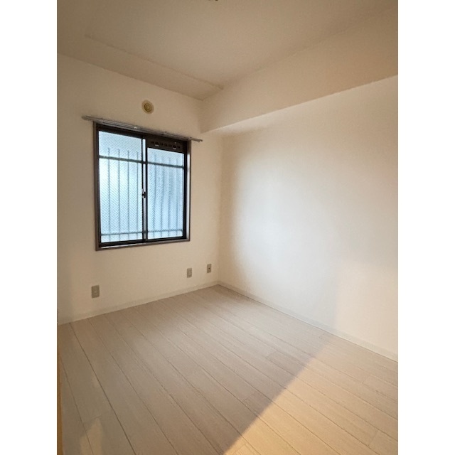 グランメール小嶋 内観