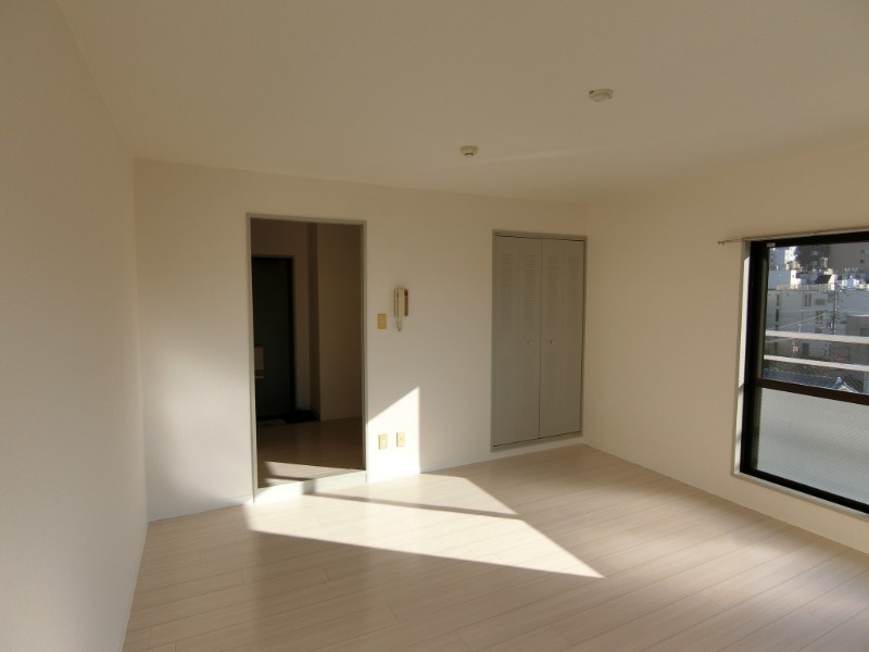 メゾンエスポワール5階 リビング