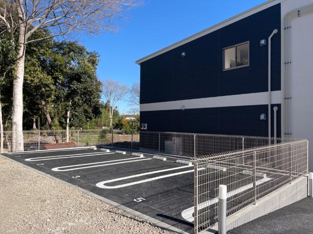 ZaKuRo 外観写真（昼）