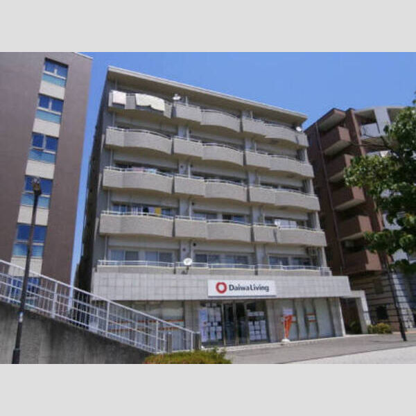 カラット中川306号室 外観