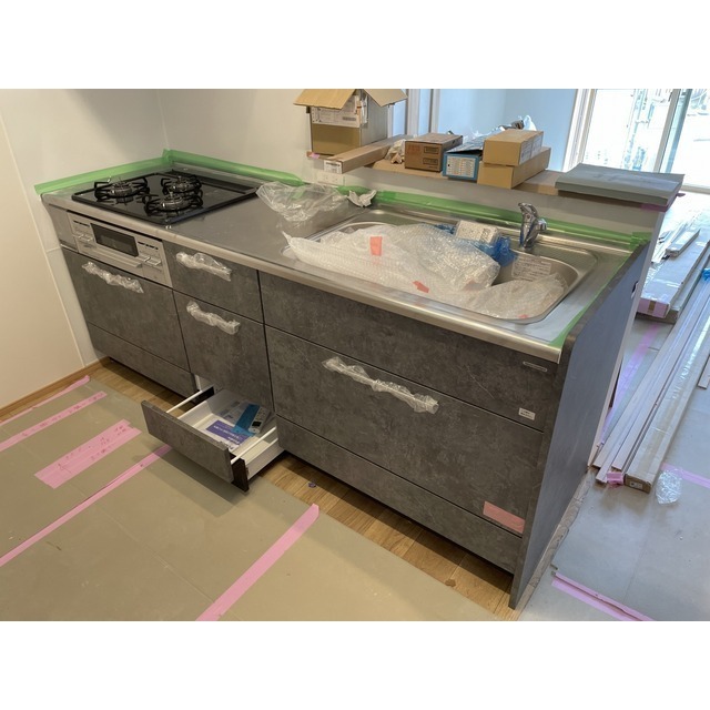 ドマーニ辻堂B号室 内観