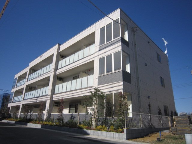 シャルム 外観写真（昼）