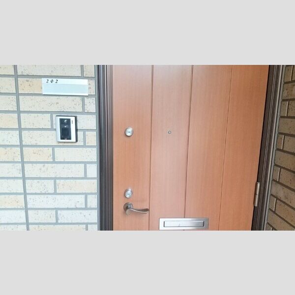 Bell espace202号室 玄関