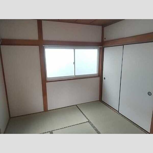 コーポ池田桃井203号室 和室