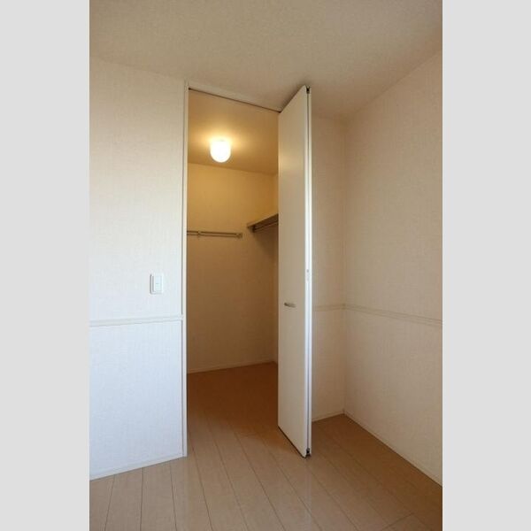 マリン　クオーツ ウォークインクローゼット