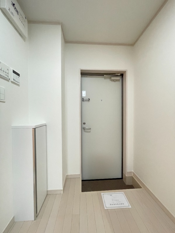 Well-being八幡山1階 玄関